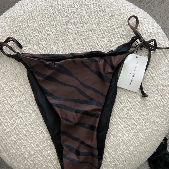 Faithfull the brand bikini bottom - Picture 7 of 8